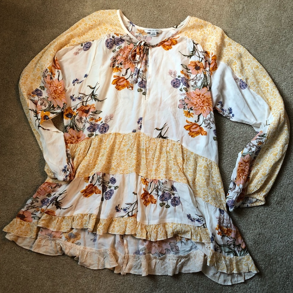 American Eagle Floral Print Blouse 🌼